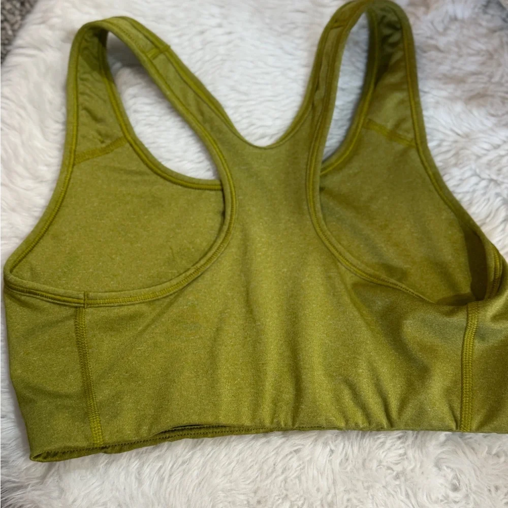 Nike Dri Fit Green Sports Bra - Picture 4 of 5